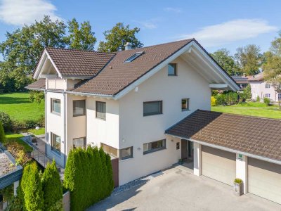 Exklusives Wohnen mit grosszügiger Souterrain-Wohnung oder Gewerbefläche am romantischen Moosbach