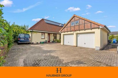 Attraktives Mehrgenerationenhaus mit 3 separaten Wohnungen und Doppelgarage