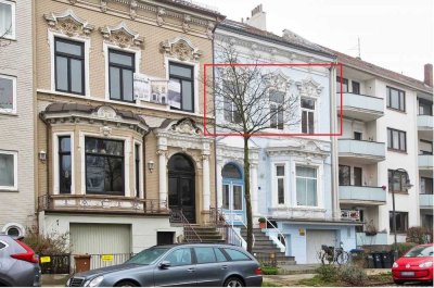 Charmant-stilvolle Altbau-Wohnung mit Garage, Kamin und Sonnenterasse in bester Lage in Barkhof