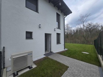 ++ Ideal für Jung und Alt + Leistbares Wohnen + 4 Zimmer +Grundstück 434m² + 25 Minuten von Wien entfernt ++