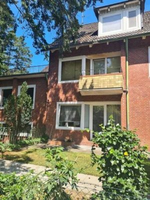 Sanierte 1 Zimmer Wohnung in Hamburg-Nienstedten mit Terrasse