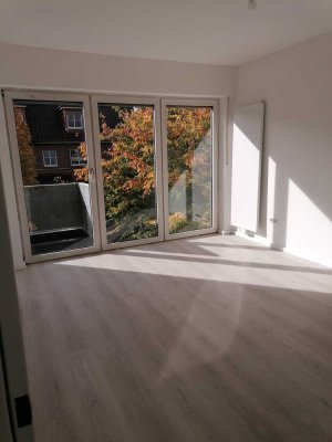 2-Zimmer, Küche & Bad mit Balkon in Bad Zwischenahn