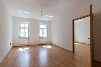 Neu sanierte 3 Zimmerwohnung mit Loggia-Wintergarten in Passau