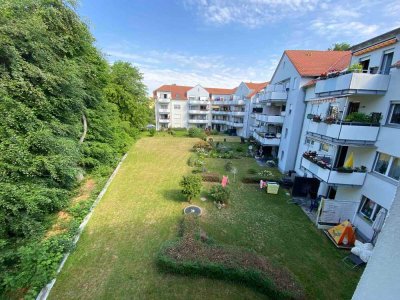 Vermietete DG-Wohnung mit Balkon und TG-Stellpatz in bester Lage von Altenburg zu verkaufen