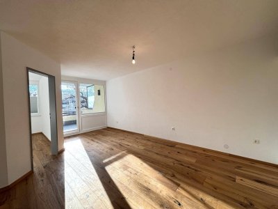 Zentrale &amp; gemütliche 2-Zimmerwohnung mit Balkon in Schwaz