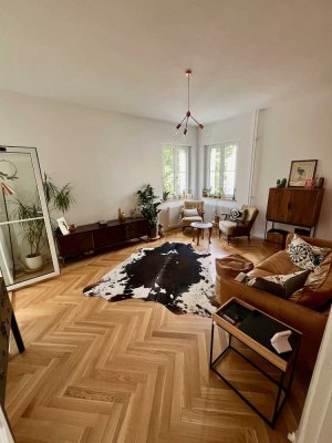 liebevoll sanierte provisionsfreie 3.Zi.-Eigentumswohnung mit Loggia in Alt-Hohenschönhausen