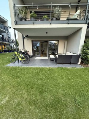 Neuwertige 2 Zimmerwohnunc mit großer Terrasse