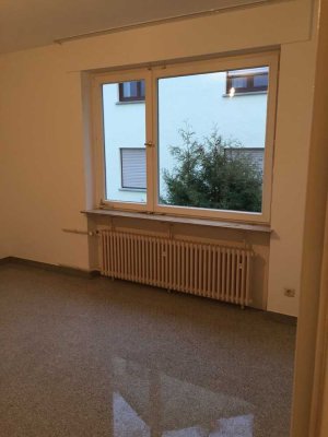 Attraktive 1,5-Zimmer-Wohnung mit Balkon und EBK in Mainz
