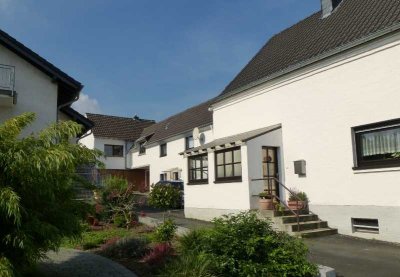 Frisch renovierte 3-Zimmer Wohnung mit Terrasse in Ittenbach ab September 2024