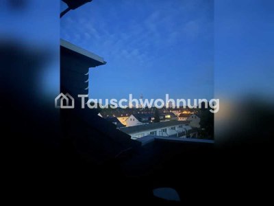 Tauschwohnung: Gemütliche Dachgeschoss Wohnung mit Skyline Blick