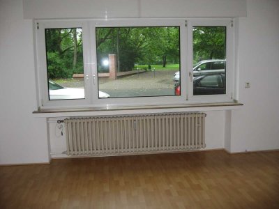 2-Zimmer-Appartment / Wohnung in Uni / Innenstadtnähe direkt am Böninger Park
