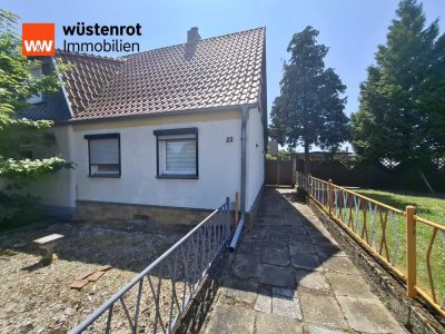 Pool? Garten? Haus? 75m² große Doppelhaushälfte mit riesigem Garten zum Wohlfühlen und Verweilen.