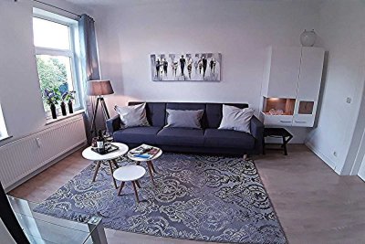 Vollständig möbliert 2-Zimmer Wohnung zu vermieten mit Balkon in Hennigsdorf