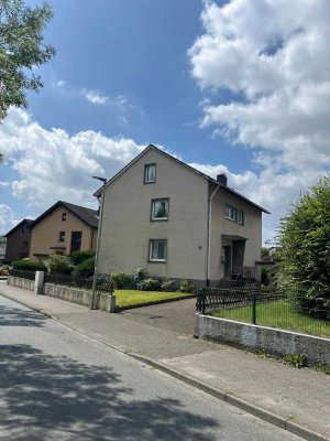 Freistehendes Einfamilienhaus mit Garage in Paderborn-Wewer, provisionsfrei