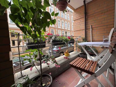 Wohnen in der Paulsstadt! großzügige 2- Zimmerwohnung mit Loggia