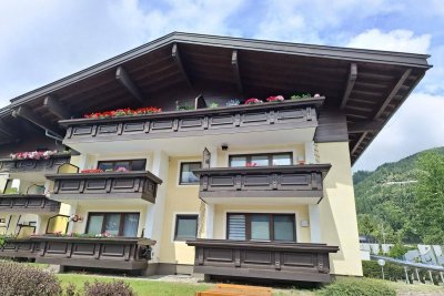 Gemütliche Eigentumswohnung für Paare mit Badewanne und Balkon mit Bergblick zu verkaufen