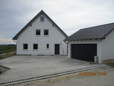 Erstbezug: Geräumiges, günstiges 6-Raum-Einfamilienhaus in Wolfersdorf
