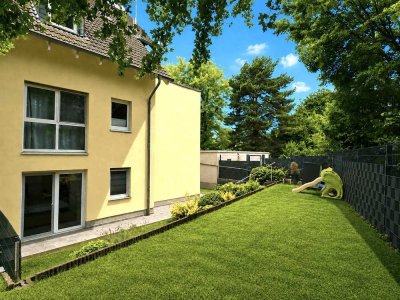 Attraktive Erdgeschosswohnung Bj. 2005 - Mit sonnigem Garten, überdachter Terrasse, Garage uvm.