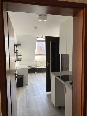 Neu renoviertes Apartment Erlangen Innenstadt Henkestraße 5 (noch alte Bilder)