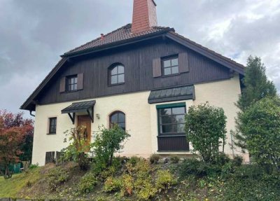 Gepflegtes 5-Zimmer Einfamilienhaus in Münchberg