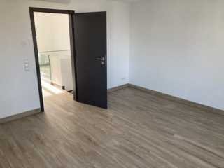 Einfamilienhaus in Stuttgart-Stammheim für Firmen etc.