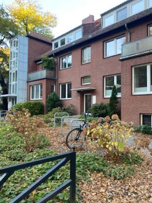Tolle großzügige helle Wohnung mit großem Balkon am St. Joseph-Stift  in Schwachhausen zu vermieten