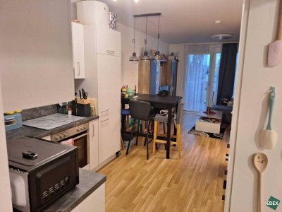 Gemütliche 2-Zimmer Wohnung mit Balkon ab November – Nähe U1 Kagraner Platz