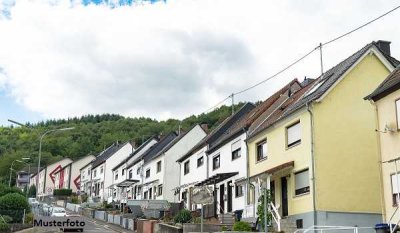 2 Wohngebäude - provisionsfrei