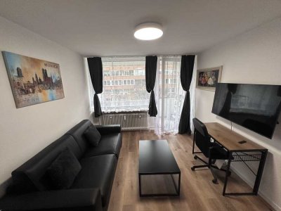 Vollmöbliert 1-Zimmer Wohnung mit Balkon in München-Neuhausen