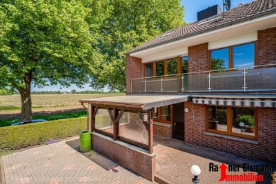 Kleve: Charmante Doppelhaushälfte mit Garage in Kleve-Kellen
