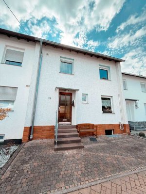 Reiheneckhaus mit Potenzial – Ruhige Lage in Koblenz-Arzheim, renovierungsbedürftig