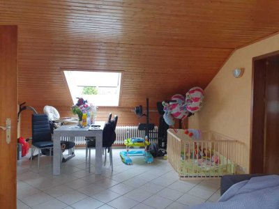 Urgemütliche, schnuckelige Dachwohnung