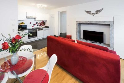 NEUBAU - EG - Ferienwohnung "Claudia" - 2 Zimmer möbliert, groß, hell in Wü/Lengfeld