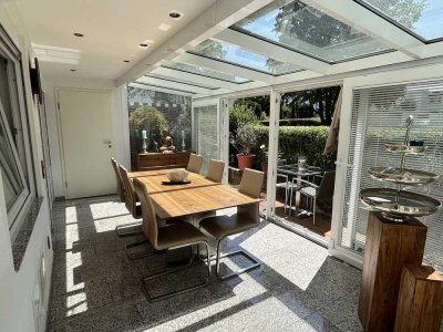 Geschmackvolle 3,5-Zimmer-EG-Wohnung mit gehobener Innenausstattung + Wintergarten + EBK