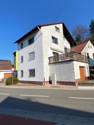 Schönes Einfamilienhaus mit viel Platz und Potential!