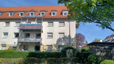 4-Zimmer-Dachgeschosswohnung mit viel Privatsphäre in Fürth - Eigennutzung ab Mai möglich!