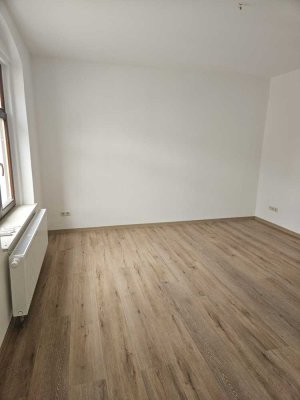 Neuer Lebensraum in Crimmitschau: 2-Zimmer-Wohnung mit Stil