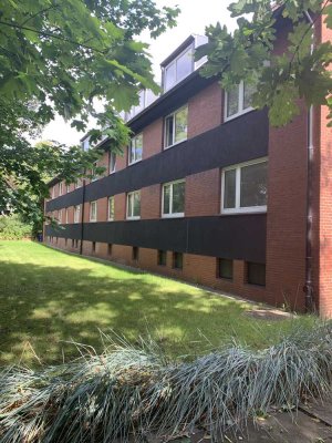 Kiel-Suchsdorf: Modernisierte 1 Zimmer Eigentumswohnung, in Uni-Nähe. Sofort frei !