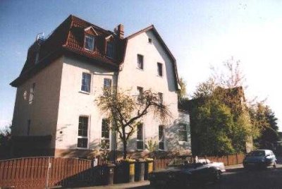Chemnitz-Reichenbrand:  ruhige 2-Raum-Wohnung mit Balkon und großem Gartengrundstück