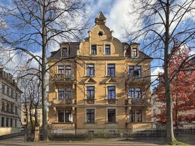 Dresden-Striesen! Top 2-Zimmerwohnung mit Balkon, Parkett und gemütlichem Innenhof