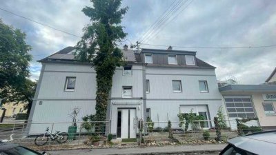 ** Augsburg-MFH mit 8 Wohnungen**