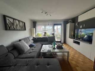 Helle 4-Zimmer-Wohnung mit großem Balkon in Eberstadt