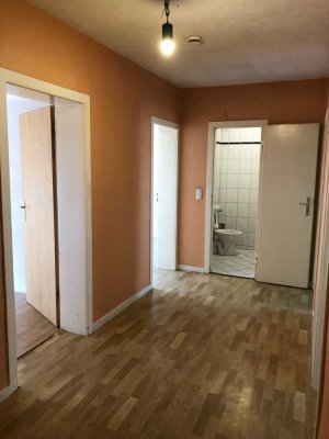 3 Zimmer Wohnung mit Balkon in Essen-Altendorf!!