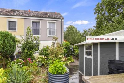 IMMOBERLIN.DE - Top-Familienlage! Sehr ansprechendes Reihenendhaus mit Südgarten & zwei Pkw-Stellplä