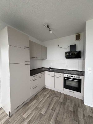 3-Raum-Wohnung mit Einbauküche