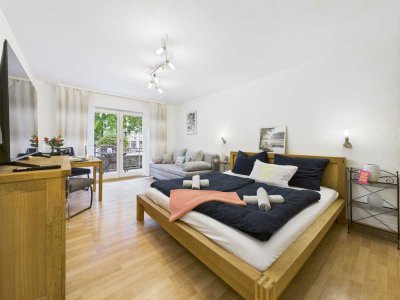 Schicke Wohnung mit neuem Bad & neuer Küche in zentraler ruhiger Lage