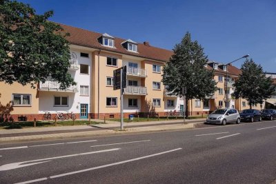 Zimmer 15,81 m² innerhalb einer 3er-WG // 1.OG links
