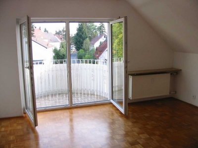 Renovierungsbed. 2-Zi-Dachgeschosswhg. in ruhiger Lage von Reichelsdorf