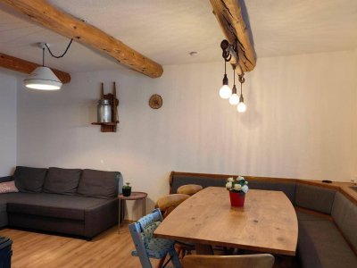 Ferienwohnung mit Bergpanorama Zweitwohnsitz + ca 25m2 Keller neu renoviert privat zu verkaufen RARITÄT
