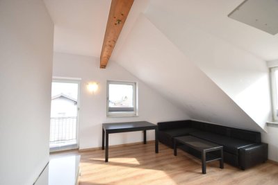 " OBERNDORF - Kleines möbliertes 2 Zimmer Apartment mit Balkon und schöner Aussicht"